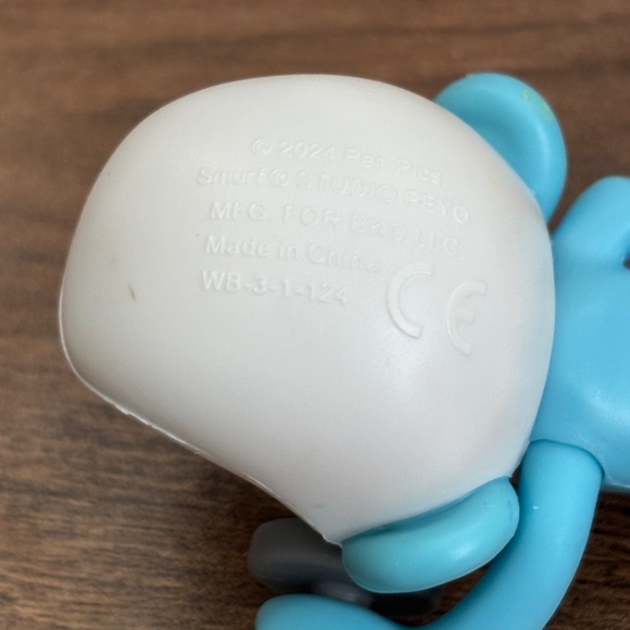 The Smurfs BRAINY & HEFTY Kids Meal Toy Figures Burger King 2024 Cake Toppers - Picture 2 of 10